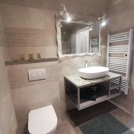 Dubrovniks Views From A Spacious Terrace アパート *