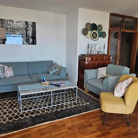 アパート Dubrovniks Views From A Spacious Terrace